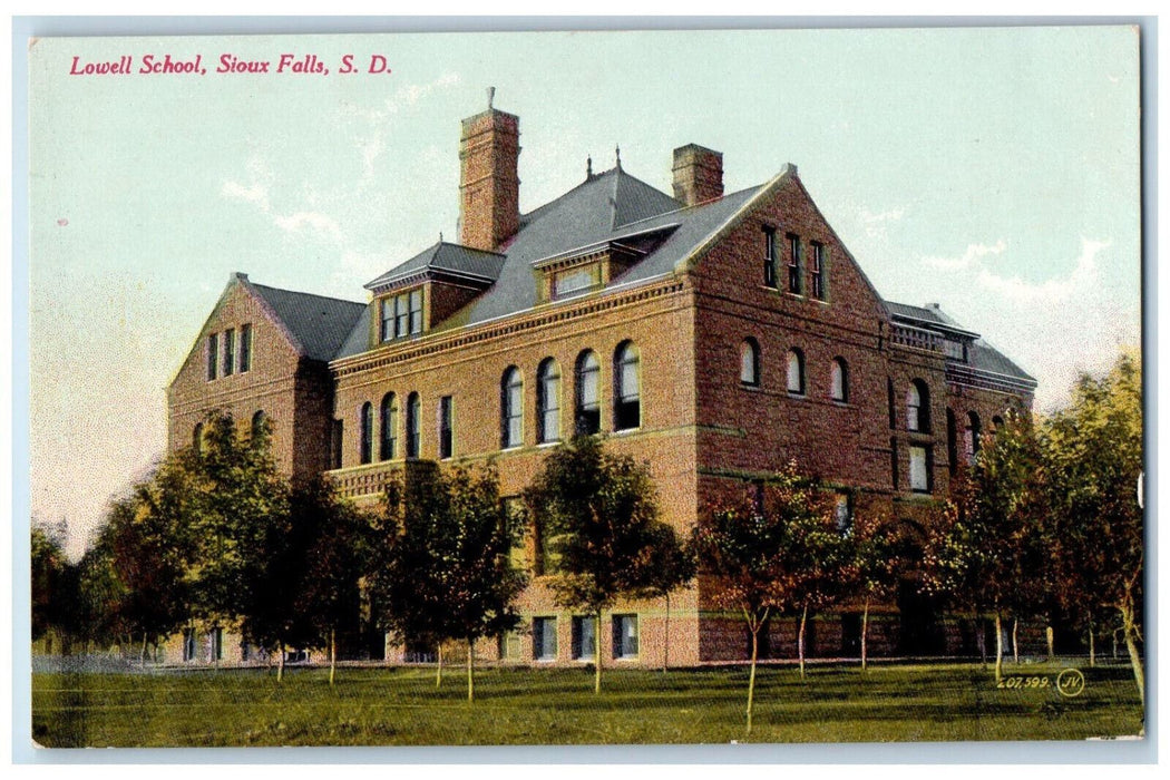 c1910 Lowell School Building Sioux Falls South Dakota SD Unposted Postcard