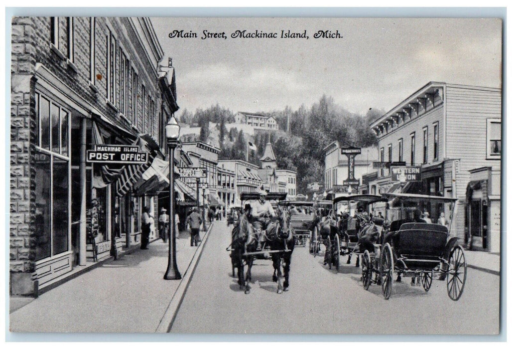 c1940 Main Street Horse Carriage Post Office Mackinac Island Michigan Postcard