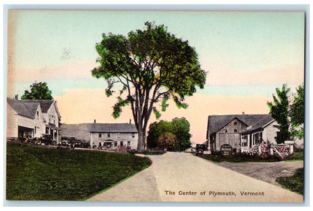 c1940 Exterior View Center Plymouth Vermont VT Antique Hand-Colored Postcard