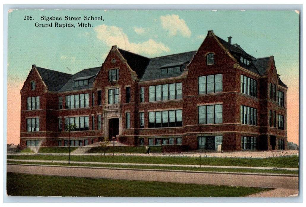 1917 Sigsbee Street School Grand Rapids Michigan MI Howard City MI Postcard