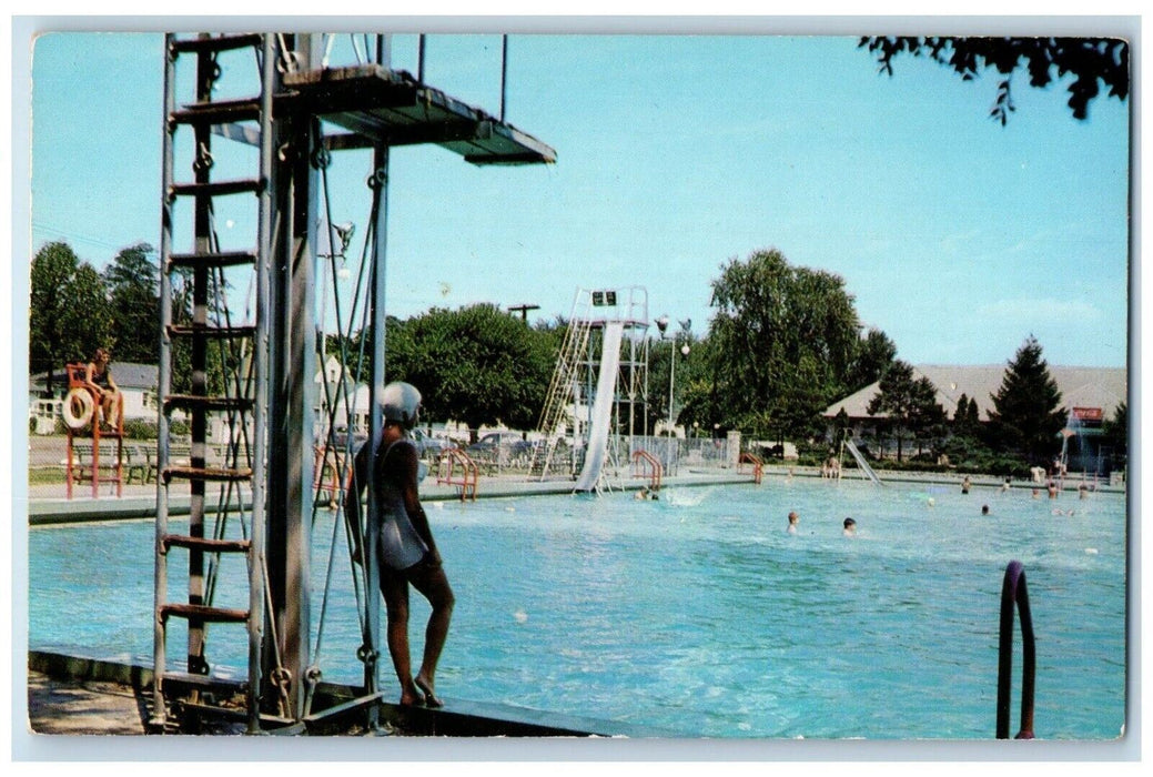 c1960 Tuhey Park Swimming Pool City Recreation Centers Muncie Indiana Postcard
