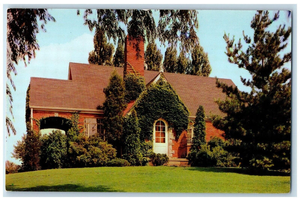 c1960 Home Carol Wayne Chocolates Ritter Road Exterior Mt. Nebo Ohio OH Postcard