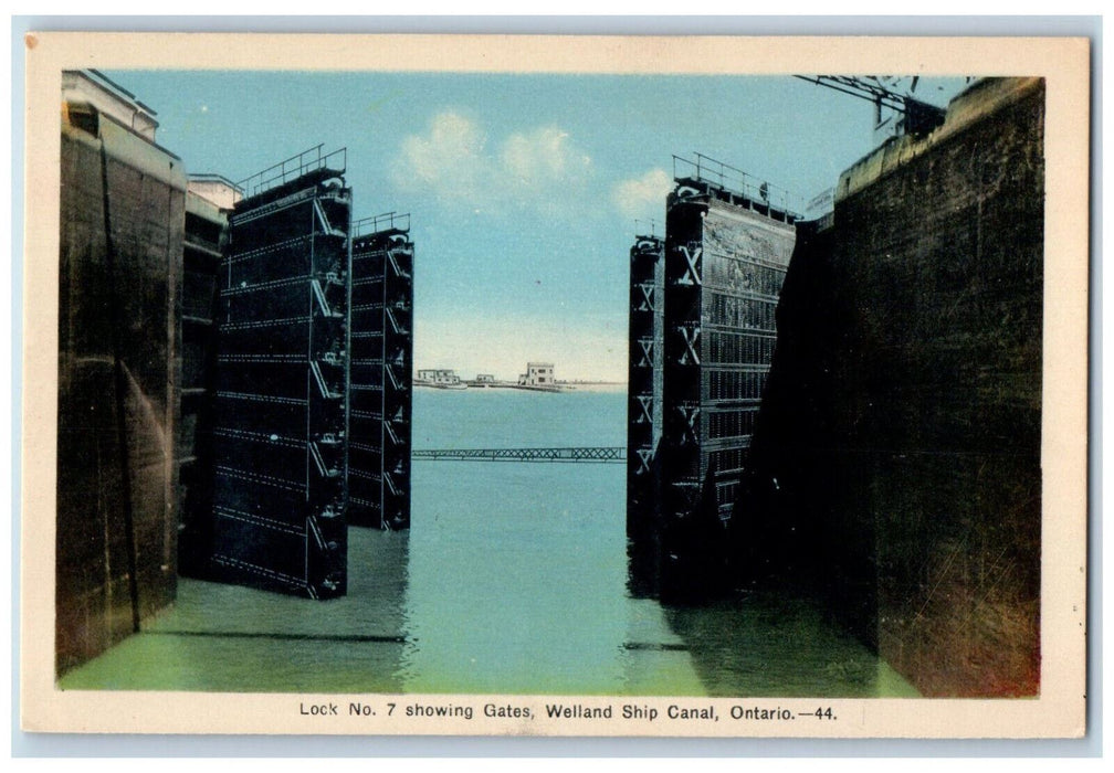 1940 Lock No. 7 Showing Gates Welland Ship Canal Ontario Canada Postcard