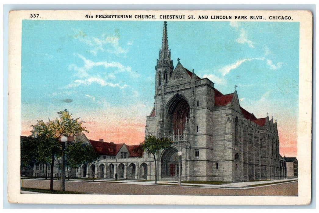 c1930 Presbyterian Church Chestnut Lincoln Park Blvd. Chicago Illinois Postcard