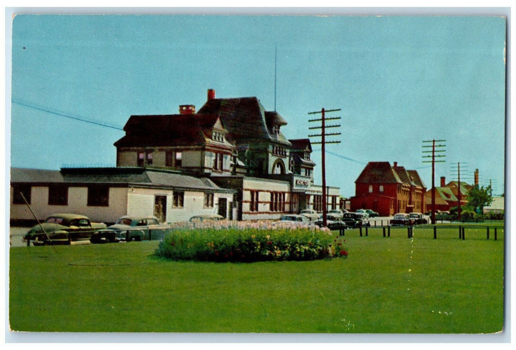 c1950's Canadian National Railway Station Moncton New Brunswick Canada Postcard