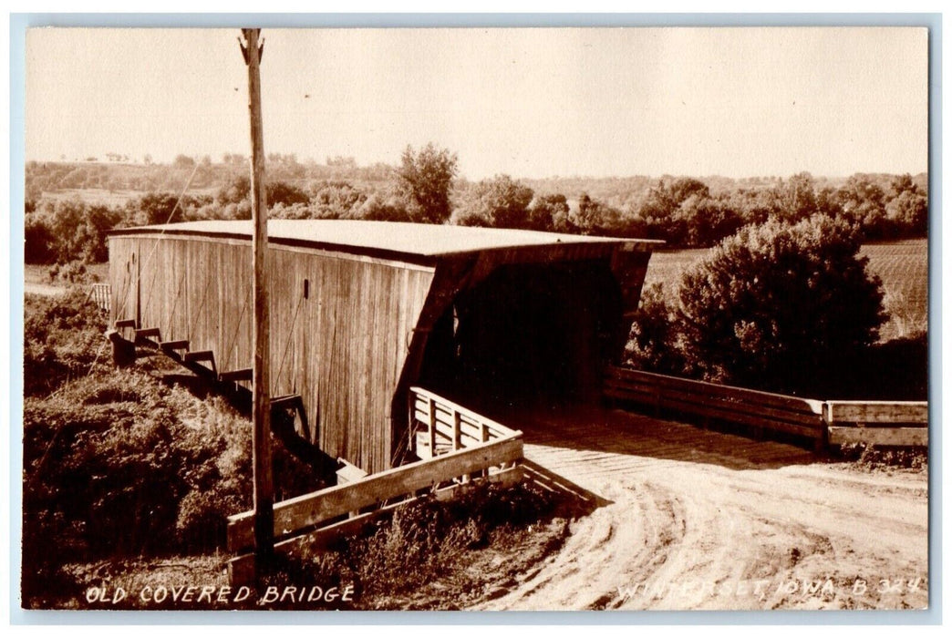 c1950 Old Covered Bridge Field Road Winterset Iowa IA Vintage Antique Postcard