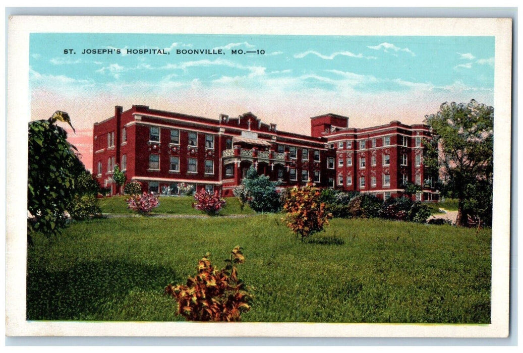 c1920 St. Joseph's Hospital Exterior Building Field Boonville Missouri Postcard