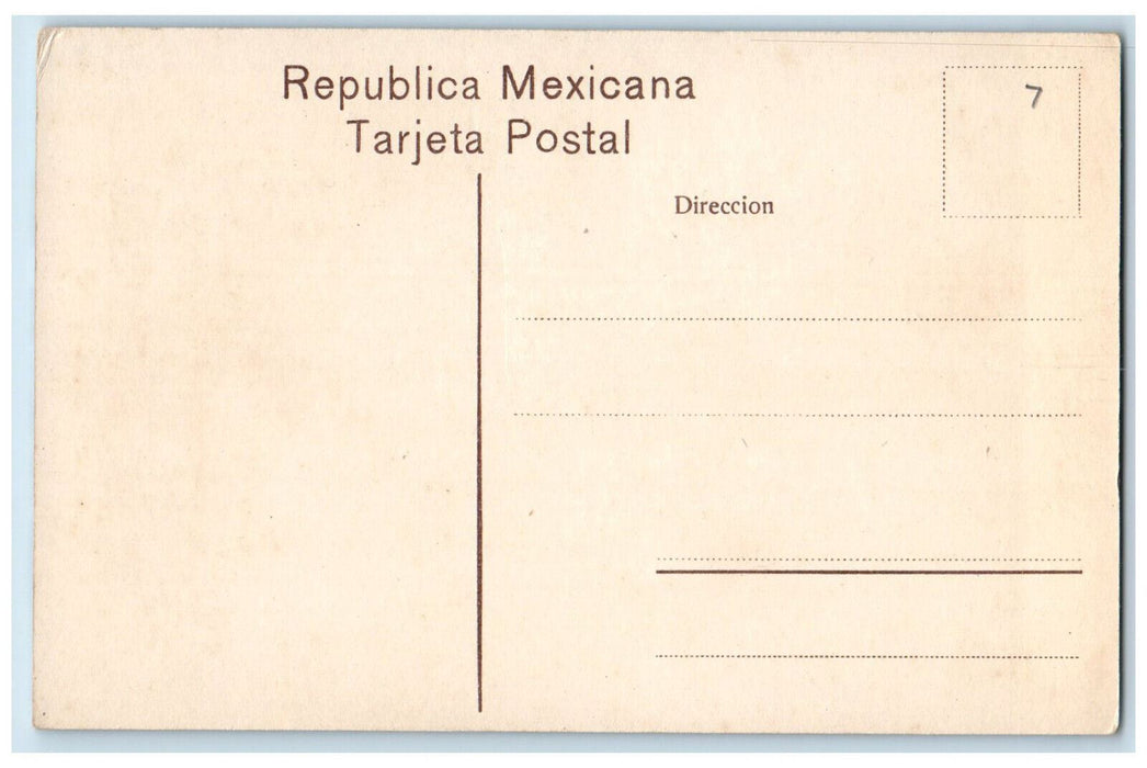 c1910 Mexico Avenida Hombres Ilustres Y Alameda Mexico Unposted Postcard