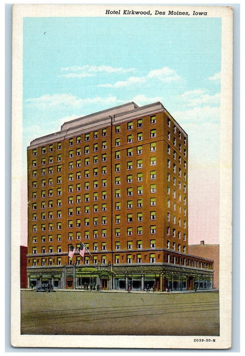 c1950 Hotel kirkwood Building Restaurant Classic Car Des Moines Iowa IA Postcard