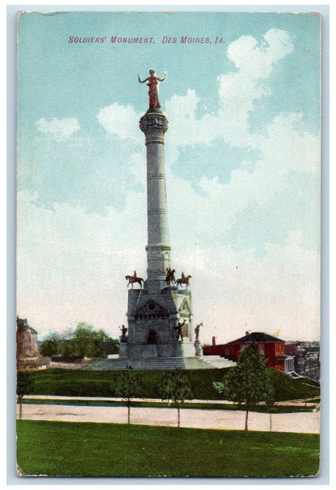 c1910 Soldier's Monument Tower Statue Park Stairs Des Moines Iowa IA Postcard