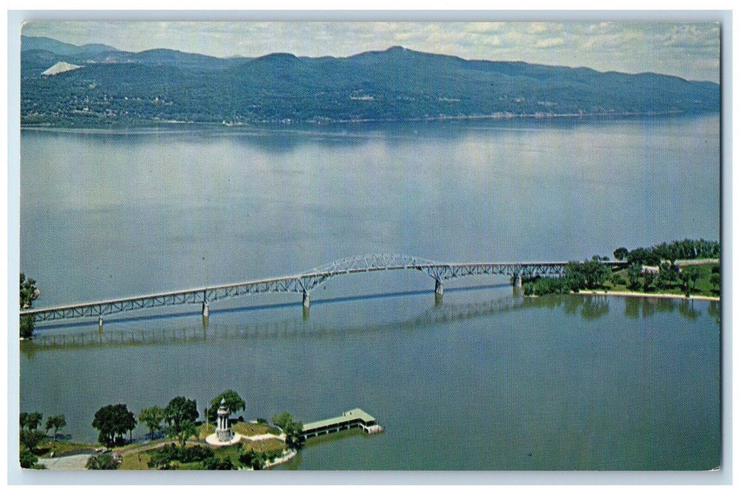 c1960s Lake Champlain Bridge at Chimney Point Vermont VT Vintage Postcard