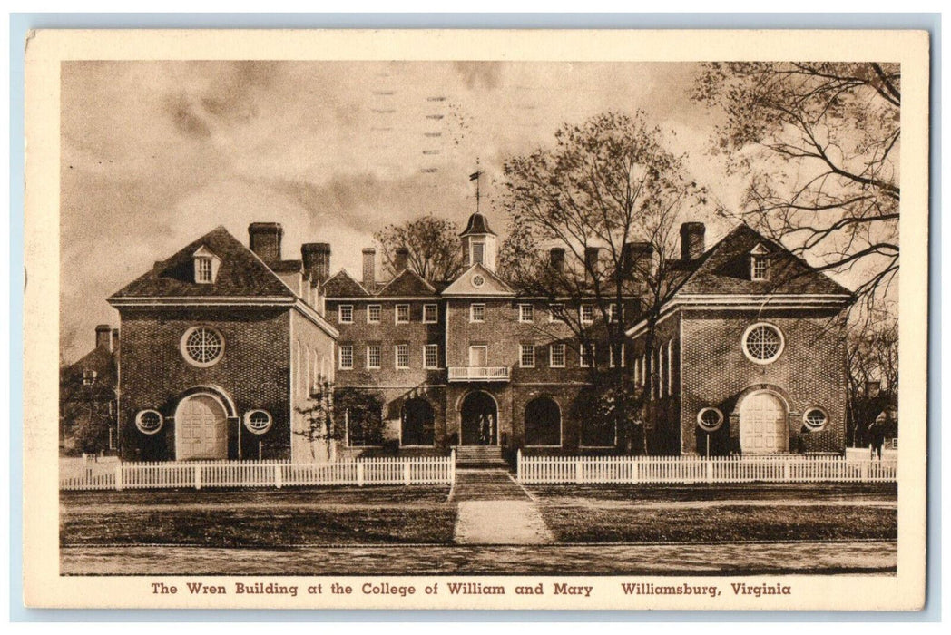 1939 The Wren Building College of William and Mary Williamsburg VA Postcard
