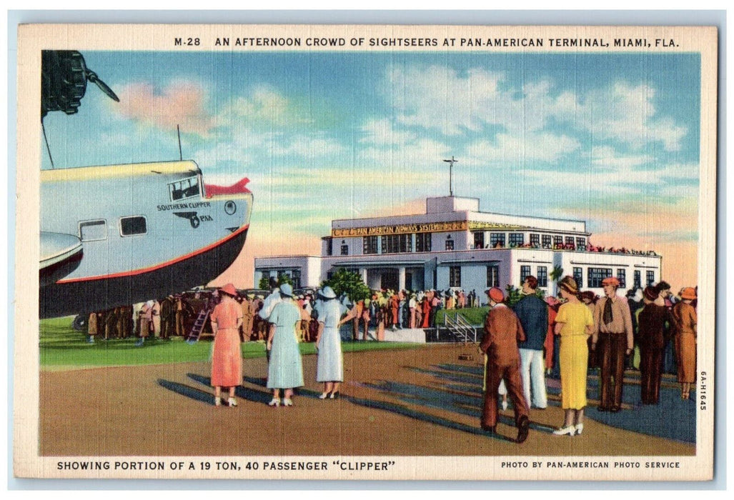 c1940's An Afternoon Crowd, Clipper Airplane Pan American Terminal FL Postcard