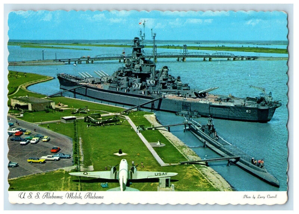 1976 Mobile AL, U.S.S Park Alabama Battleship Park Air Force Helicopter Postcard