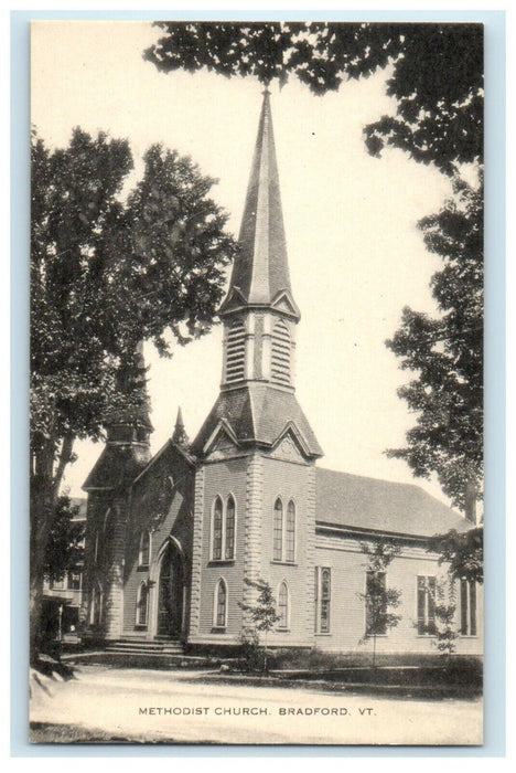 c1921 Methodist Church, Bradford, Vermont VT Antique Unposted Postcard