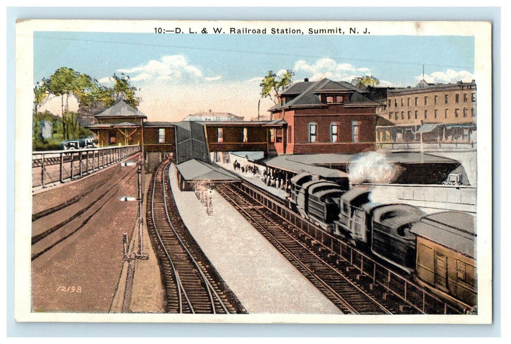 c1920s D.L. & W. Railroad Station Summit New Jersey NJ Unposted Postcard