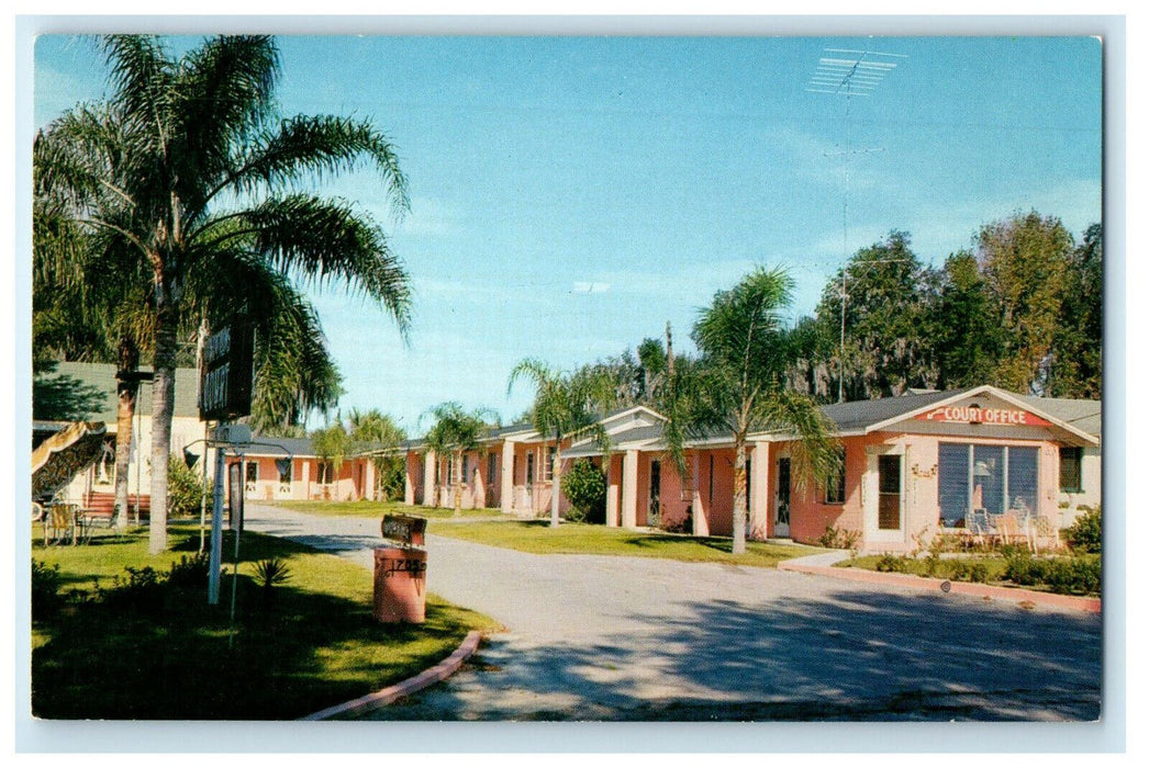 Twin Palms Court, 1705 Silver Springs Boulevard, Ocala Florida FL Postcard