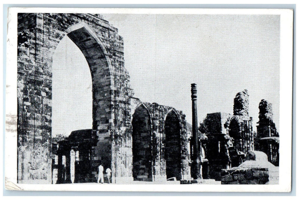c1930's Quwat-Ul-Islam Mosque with Irol Pillar Delhi India Posted Postcard