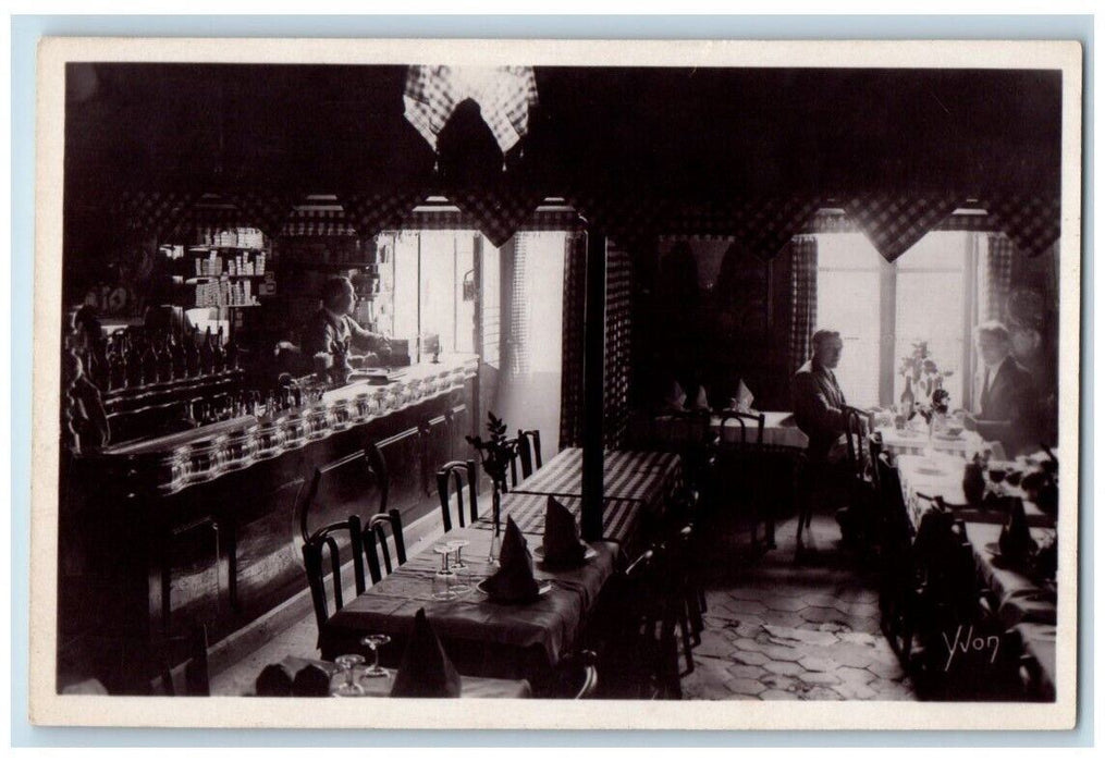 c1920's La Mere Catherine Interior Montmartre Paris France RPPC Photo Postcard