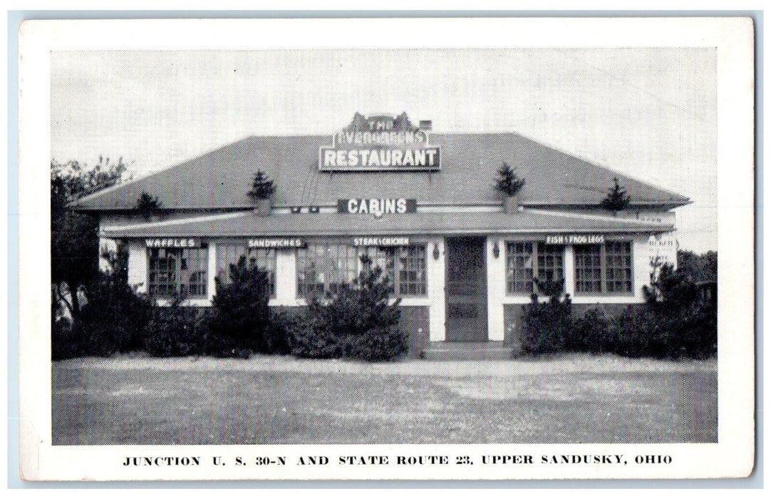 c1940 Junction State Route Exterior Building Cabins Upper Sandusky Ohio Postcard