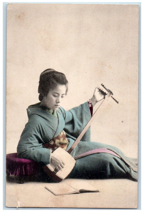 c1905 Woman Japanese Playing Shamisen Geisha Japan Unposted Antique Postcard