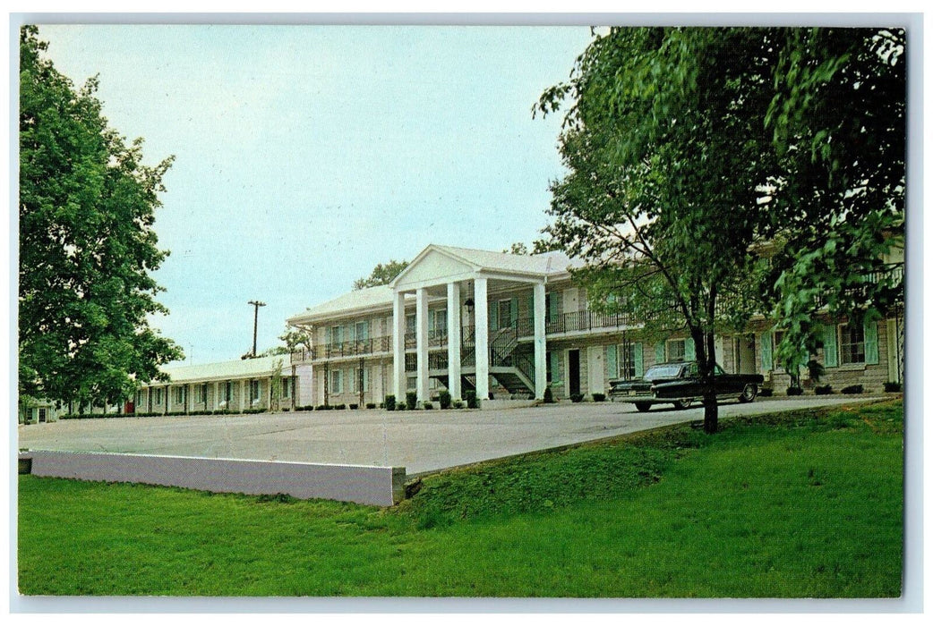 c1950 Bardstown Parkview Motel State Park Restaurant Classic Car KY Postcard