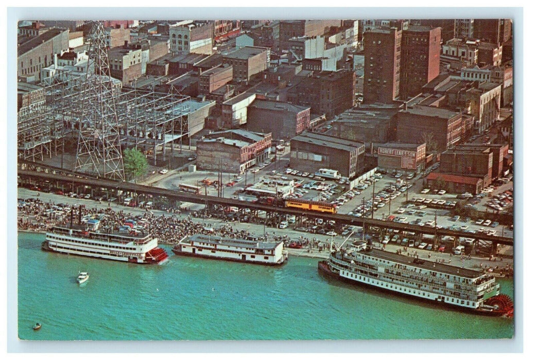 Louisville Kentucky KY, Wharf Scene Along The Ohio River Vintage Postcard