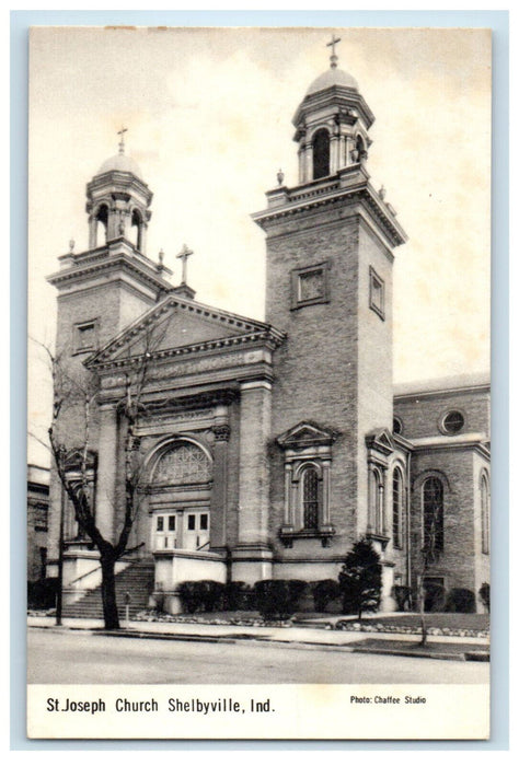 c1940s St. Joseph Church, Shelbyville Indiana IN Vintage Unposted Postcard