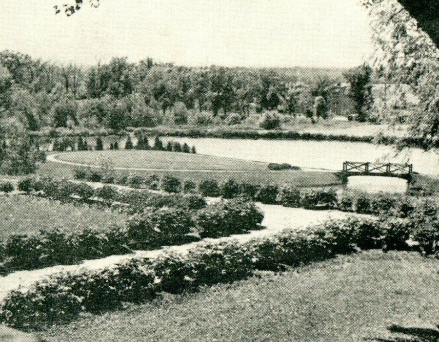 c1940's Lagoon And Landscape Island College Campus St. Paul Minnesota Postcard