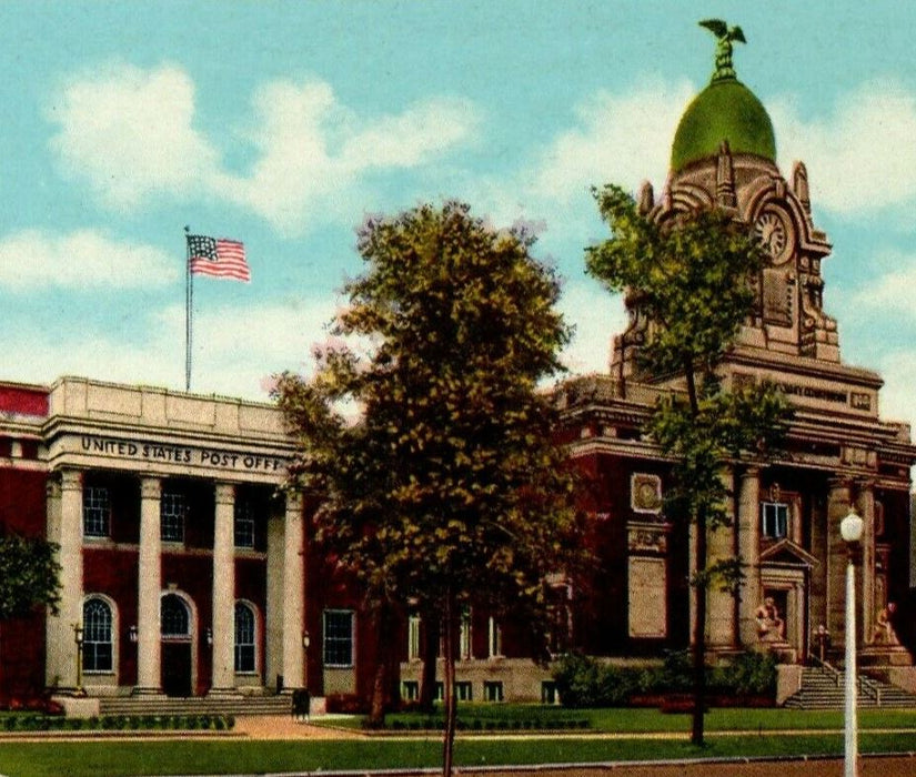 c1940's The U.S Post Office And Court House Painesville Ohio OH Vintage Postcard