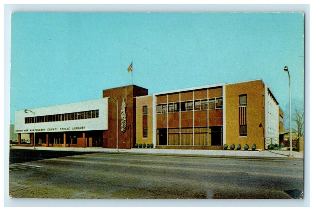 1967 Dayton And Montgomery County Library Dayton Ohio OH Vintage Postcard