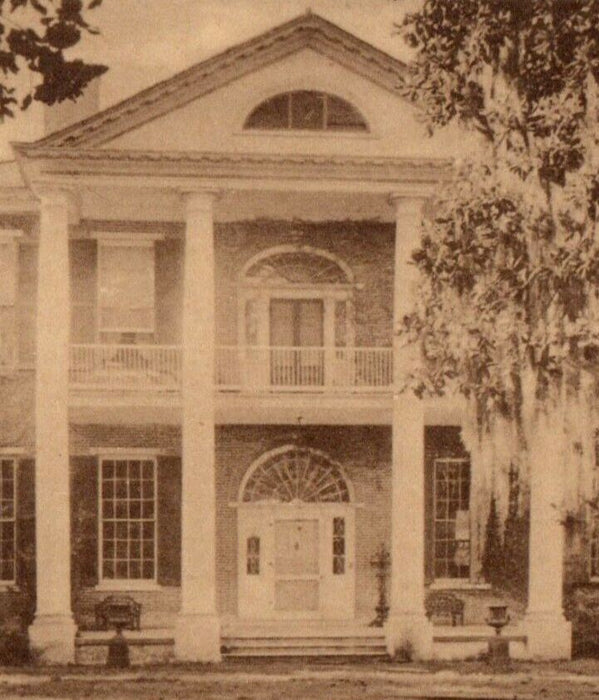 c1940's Natchez Mississippi MS, Arlington Mrs. Hubert Barnum Vintage Postcard