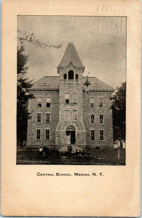 1909 Central School, Medina, New York NY Antique Posted Postcard