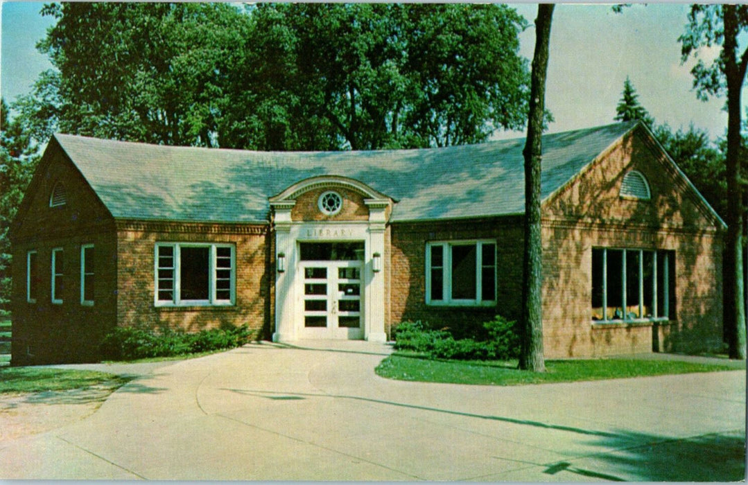 1950 Saratoga Springs Public Library, Saratoga Springs New York NY Postcard