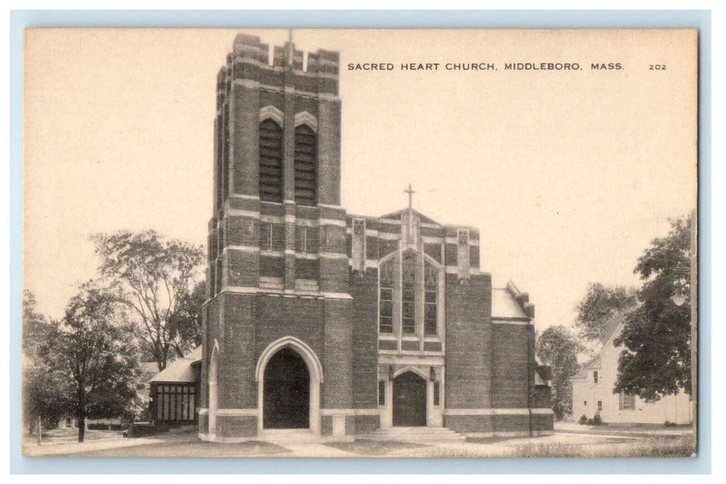 c1940s Sacred Heart Church, Middleboro Massachusetts MA Unposted Postcard
