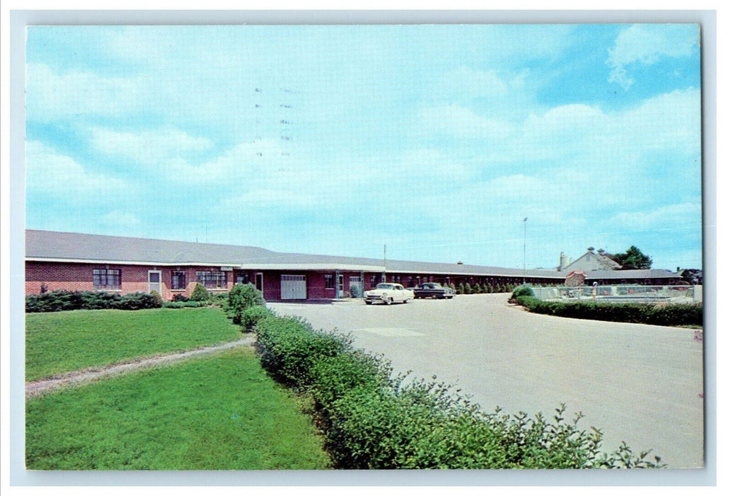 1963 Grass View, El Rancho Motel, Columbus Ohio OH Vintage Postcard