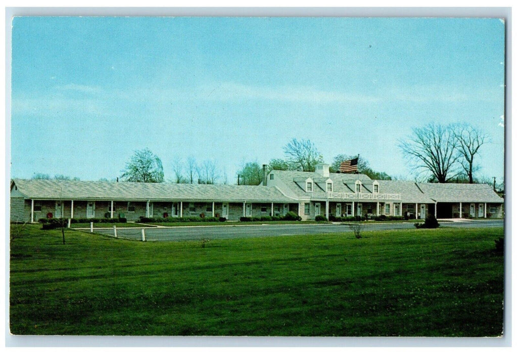 c1950's View Of Terman Motel Franklin Indiana IN Unposted Vintage Postcard