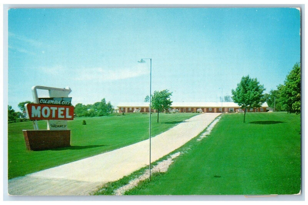 c1950's Columbia City Motel View Sign Columbia City Indiana IN Vintage Postcard