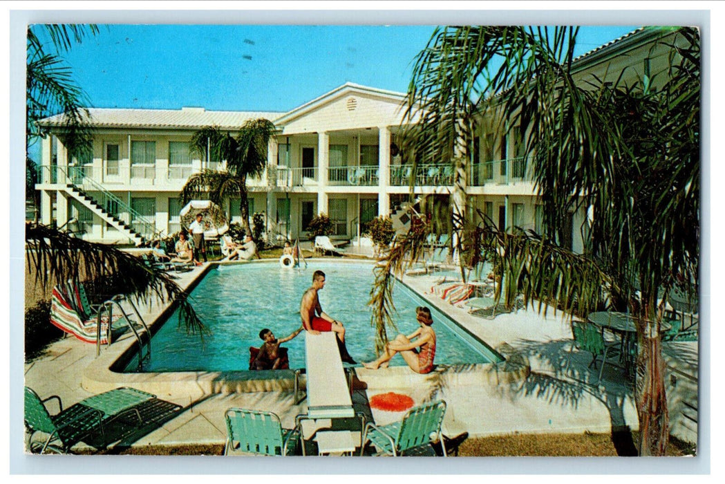 1975 The Sea Gull Motel, Bayway Boulevard Clearwater Beach FL Postcard