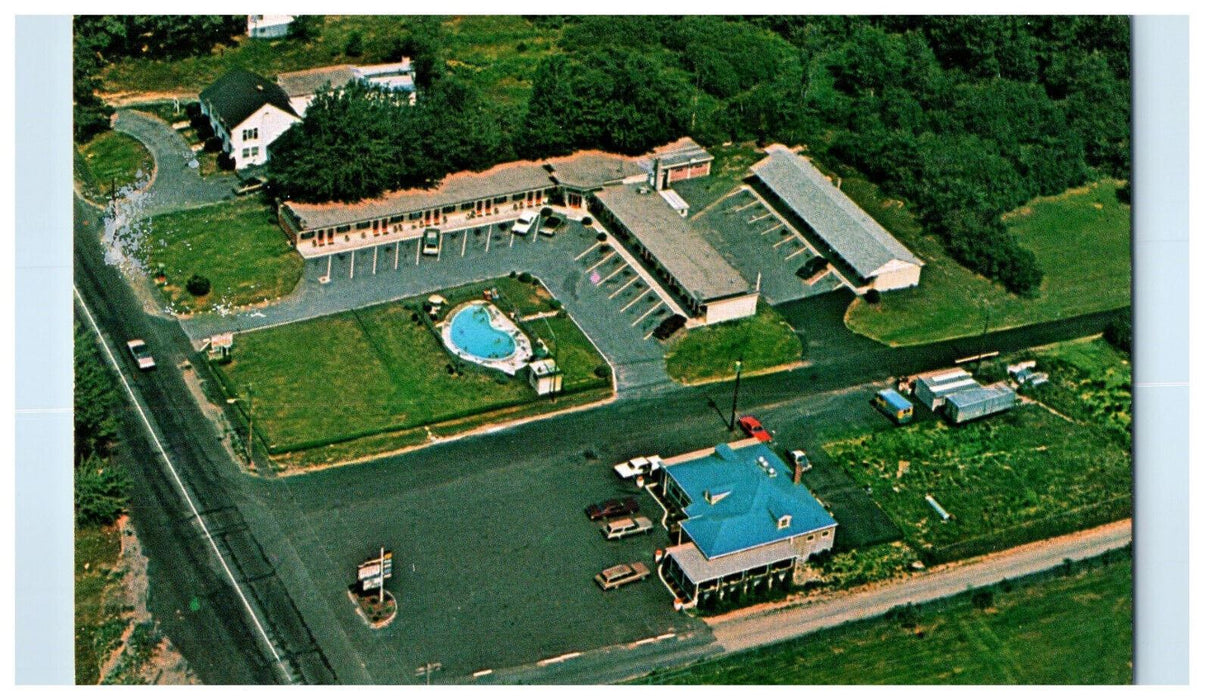 c1960's Saco Motel Next to Tobies Restaurant Saco Maine ME Unposted Postcard