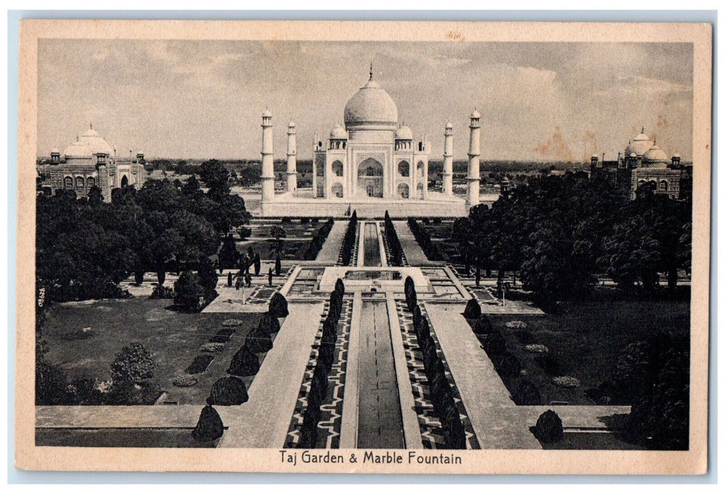 c1940's Taj Garden & Marble Fountain In Memory of Empress Mahal India Postcard