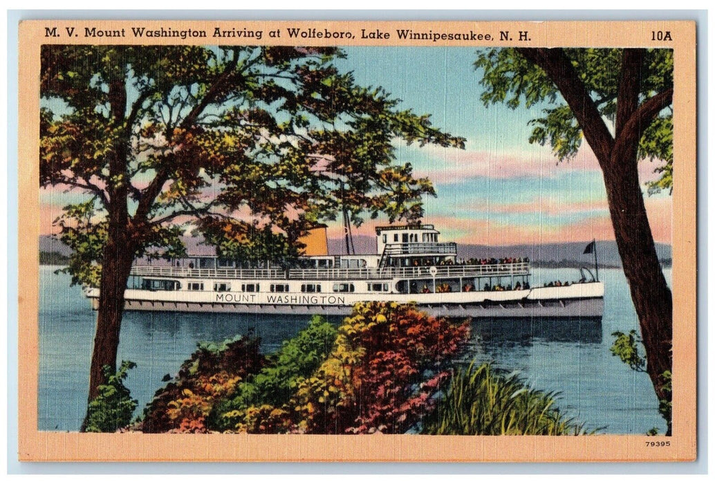 c1940 MV Mt Washington Arriving Wolfeboro Winniepesaukee New Hampshire Postcard