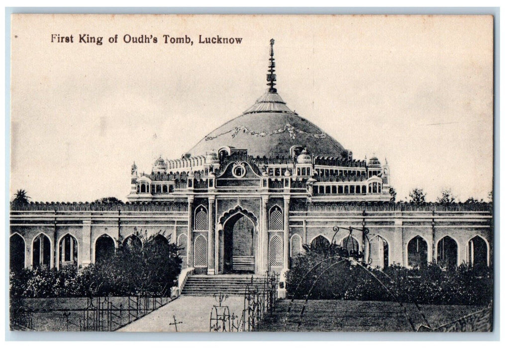 c1910s View Of First King Of Oudh's Tomb Lucknow India Unposted Antique Postcard
