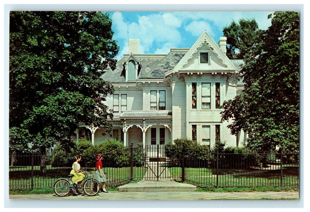 c1950's Home Of Harry S. Truman Independence Missouri MO Vintage Postcard