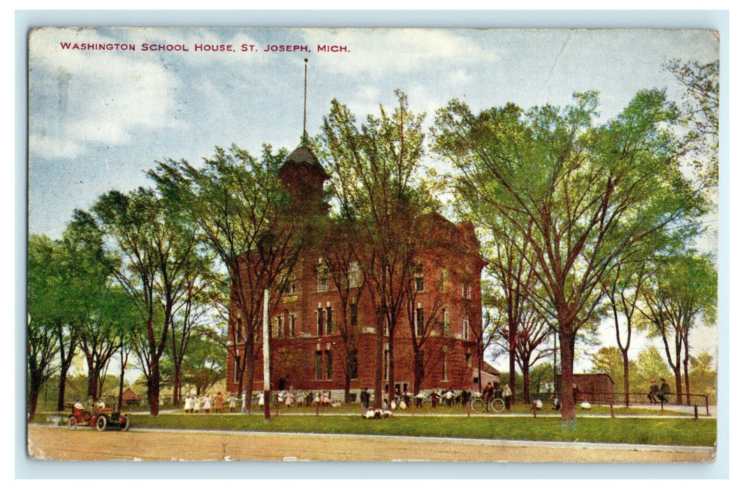 1909 Saint Joseph MI. Washington School House Street MI. Antique Postcard
