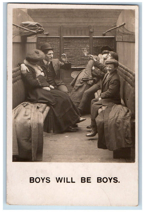 1905 Sweet Couples Romance Child Smoking Washington DC RPPC Photo Postcard