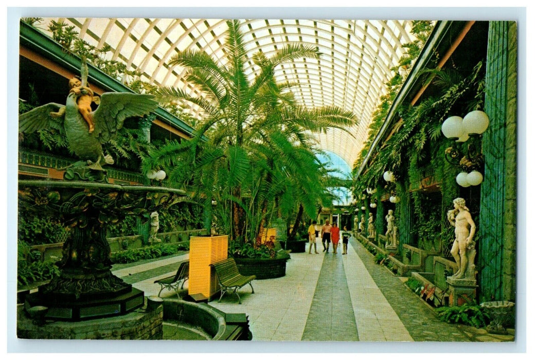 Kapok Tree Inn Entrance Mall Bubbling Fountains Clearwater Florida FL Postcard