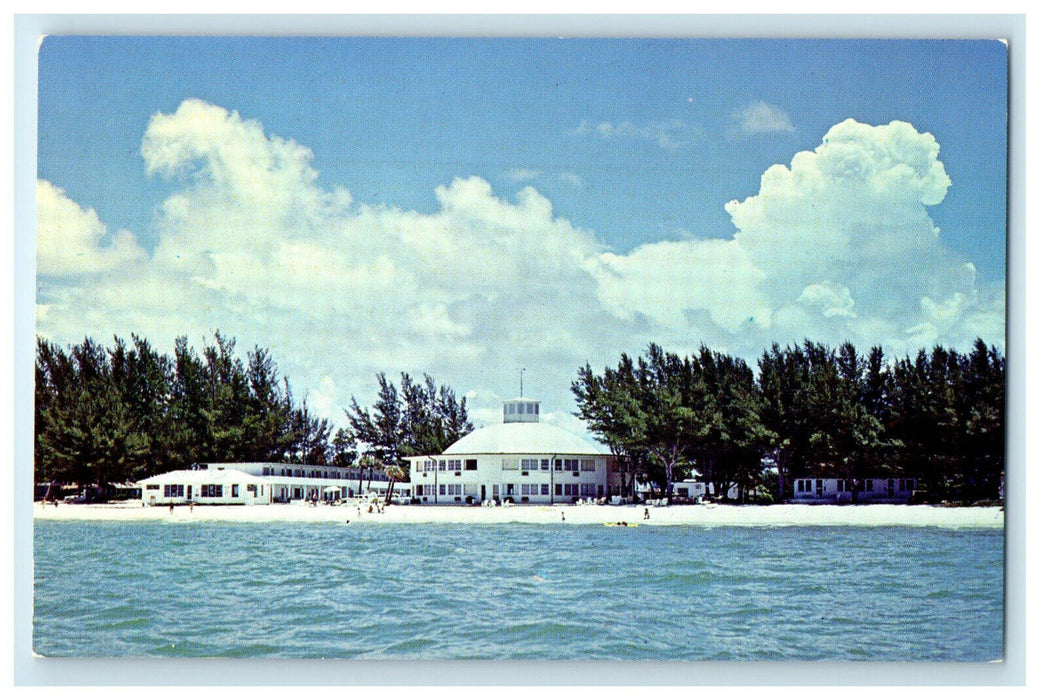 c1950s Sea Shell Hotel on the Gulf of Mexico Clearwater Beach CA Postcard