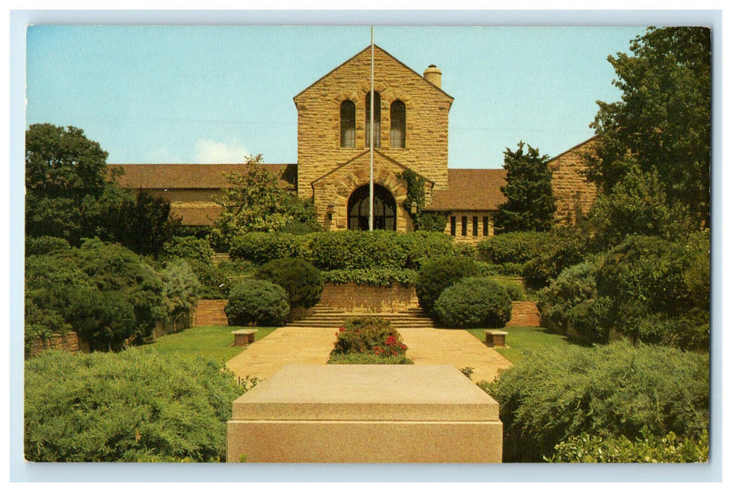 c1960s Will Rogers Memorial Claremont Oklahoma OK Unposted Postcard