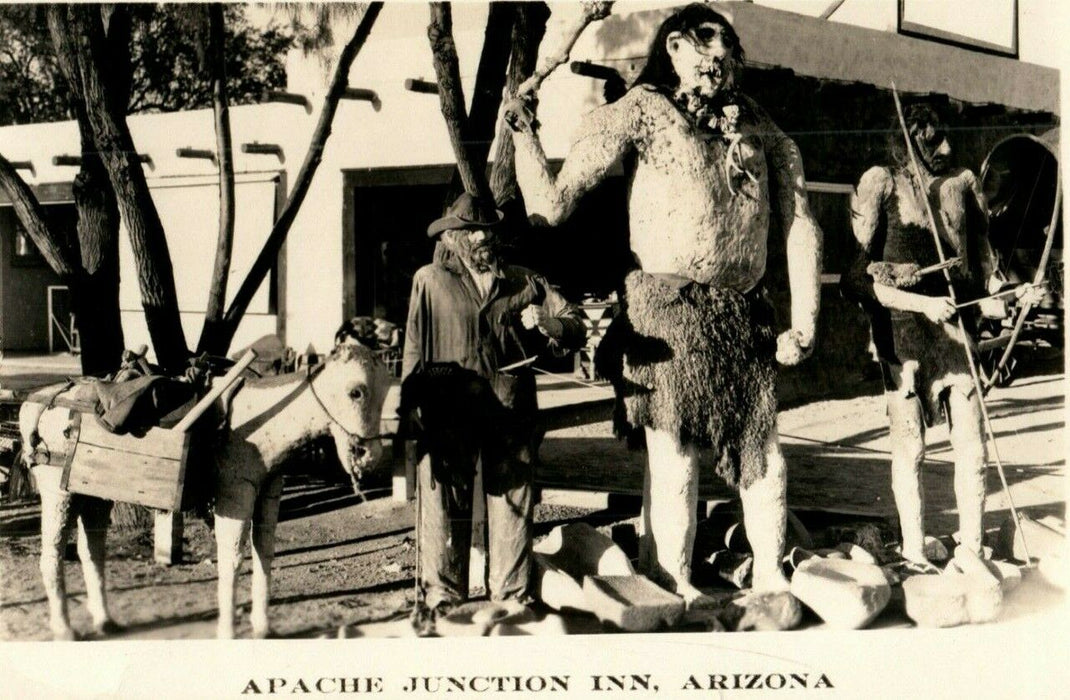 c1940's Apache Junction Inn Arizona AZ RPPC Photo Vintage Postcard